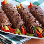 Thịt bò cuộn thập cẩm nướng