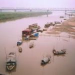 Gửi em ở cuối sông Hồng – Dương Soái
